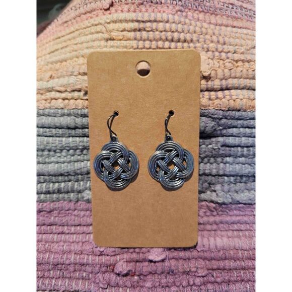 (3 for $15)~JoMa~ Silvertone Celtic Knot Earrings- NWT - Picture 1 of 4